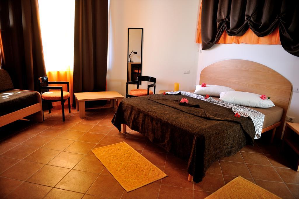 Hotel Hr Costa Rei Муравера Номер фото